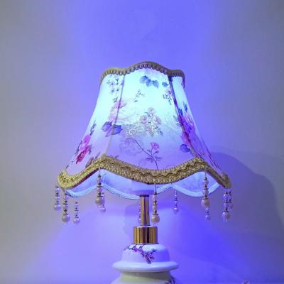 ĐÈN BÀN BẰNG SỨ PHONG CÁCH CHÂU ÂU